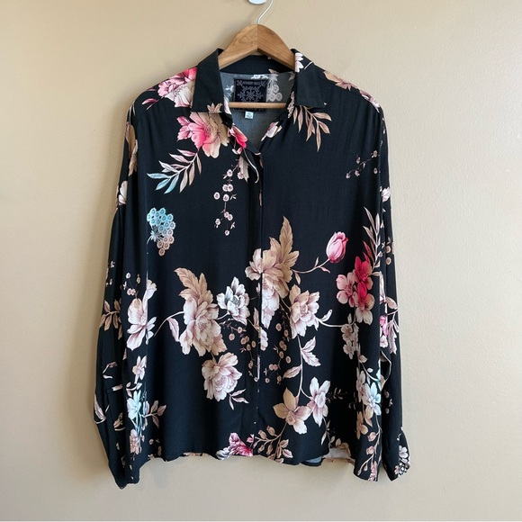 Johnny Was Tops - Johnny Was Jade Collection Label Taos Button-Down Shirt Moody Floral menswear-in